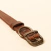 Collar de cuero wiwa miel, vista frontal