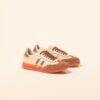 Zapato deportivo de cuero Sara beige, frontal