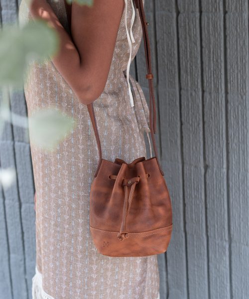 Alternative view of Cartera de cuero Mini Bucket