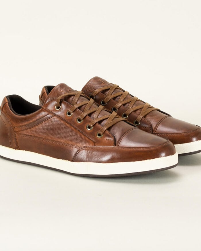 Zapato Deportivo en cuero Max