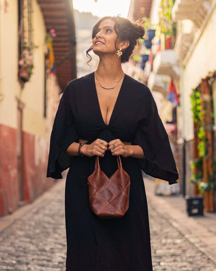 Cartera de cuero Paka