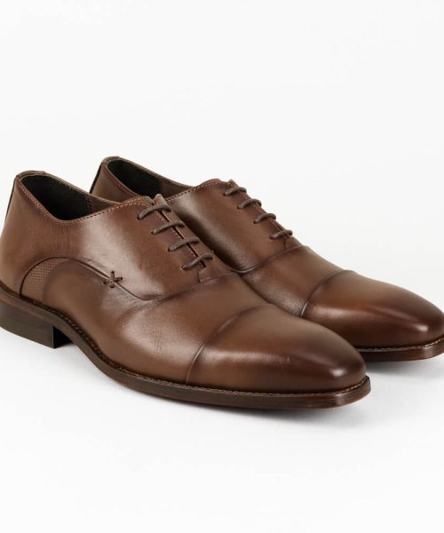 Zapato Oxford en cuero Valentino