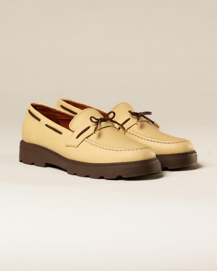 Mocasín en cuero Kenya