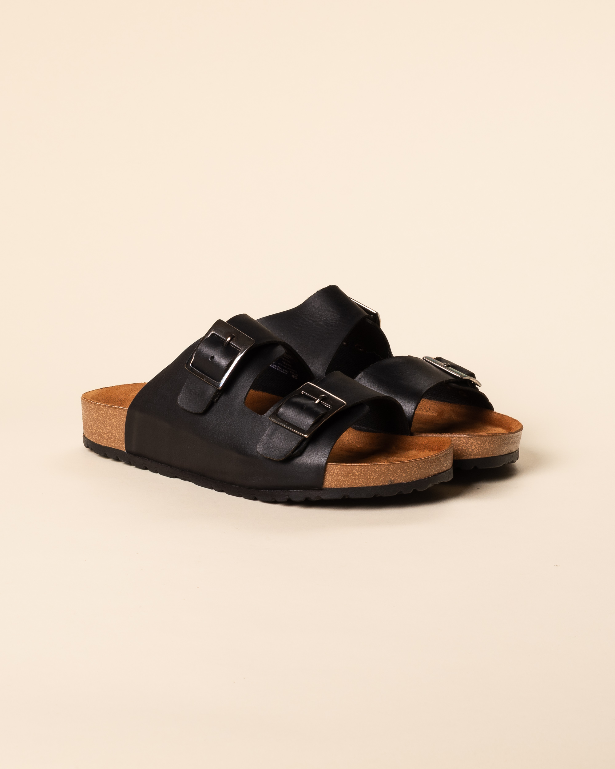 Sandalia en cuero unisex Moin
